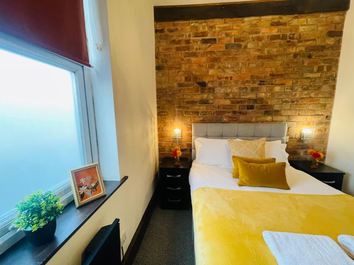 Apartment Cosy 1br Apt, Centre, Free Parking, By Derbnb