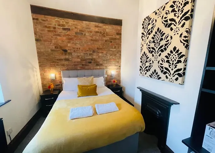 Cosy 1Br Apt, City Centre, Free Parking, By Derbnb