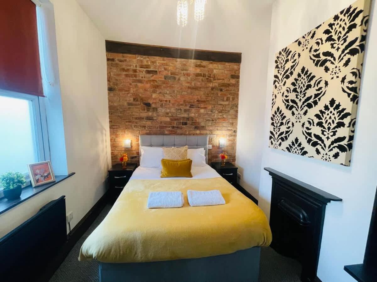 Dunkirk By Derbnb: Modern Centre With Free Parking Apartment Derby